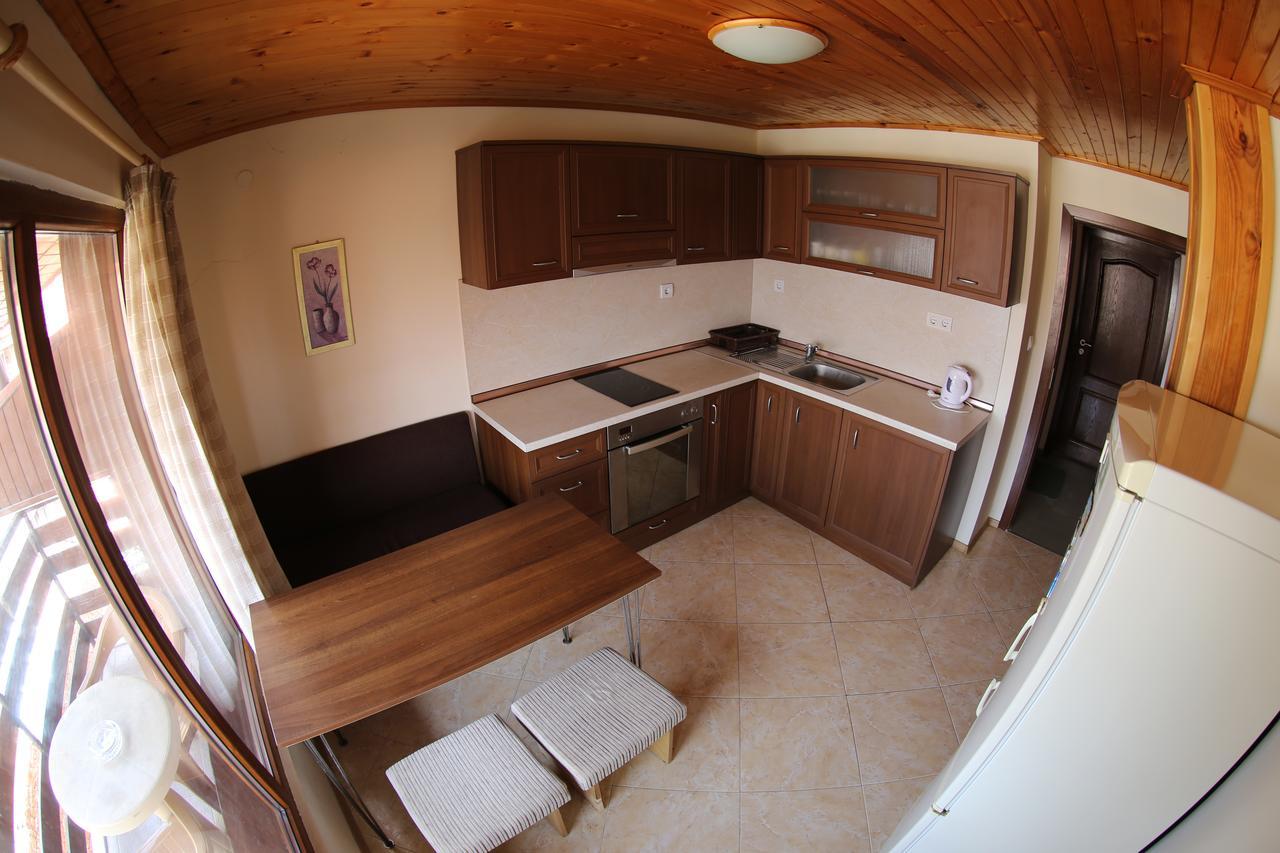 Aurora Guest House Nesebar Exterior photo